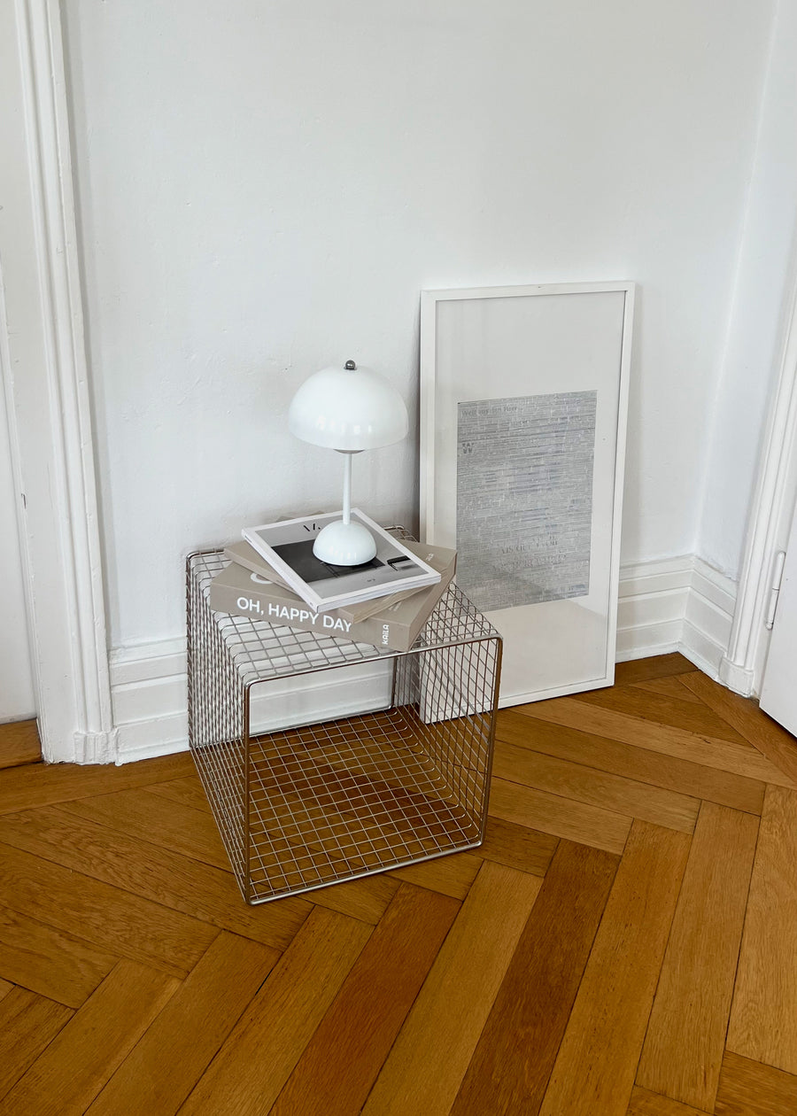 “Horst” side table